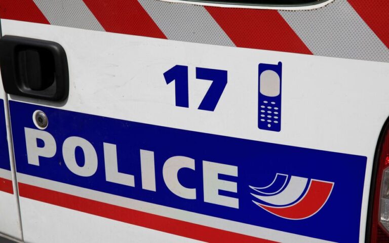 POLICE