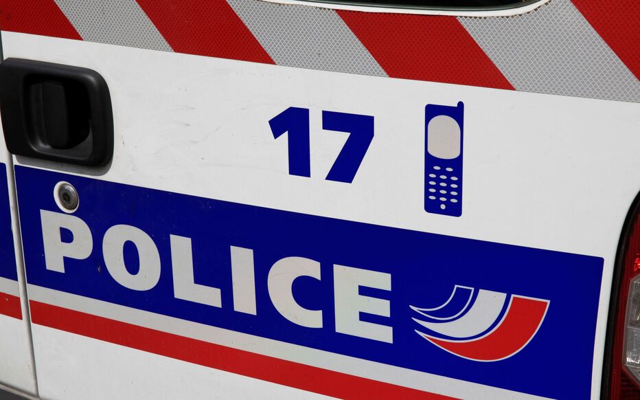 POLICE