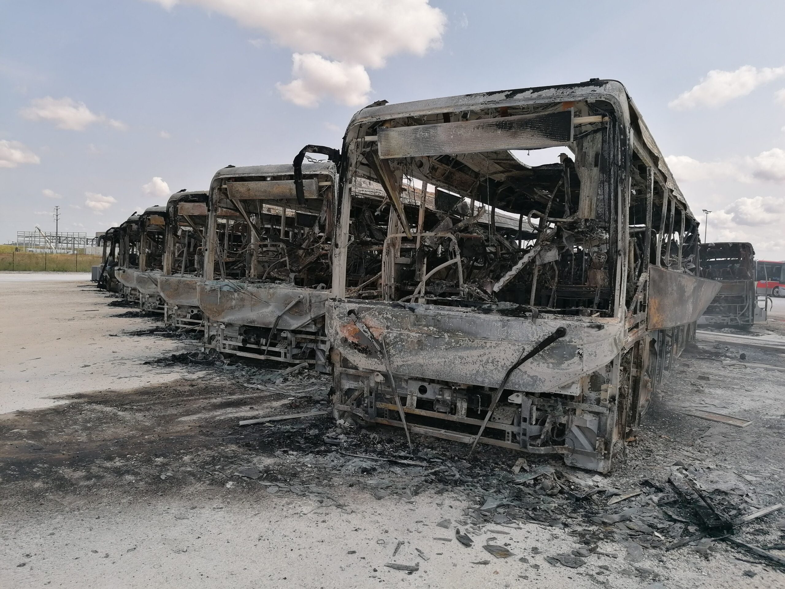 Bus incendiés Provins